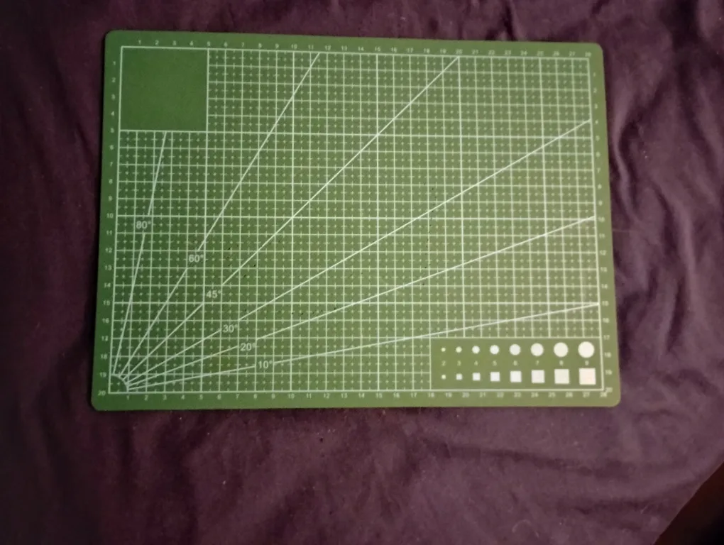 A5 SELF-HEALING DOUBLE SIDED CUTTING MAT thumbnail