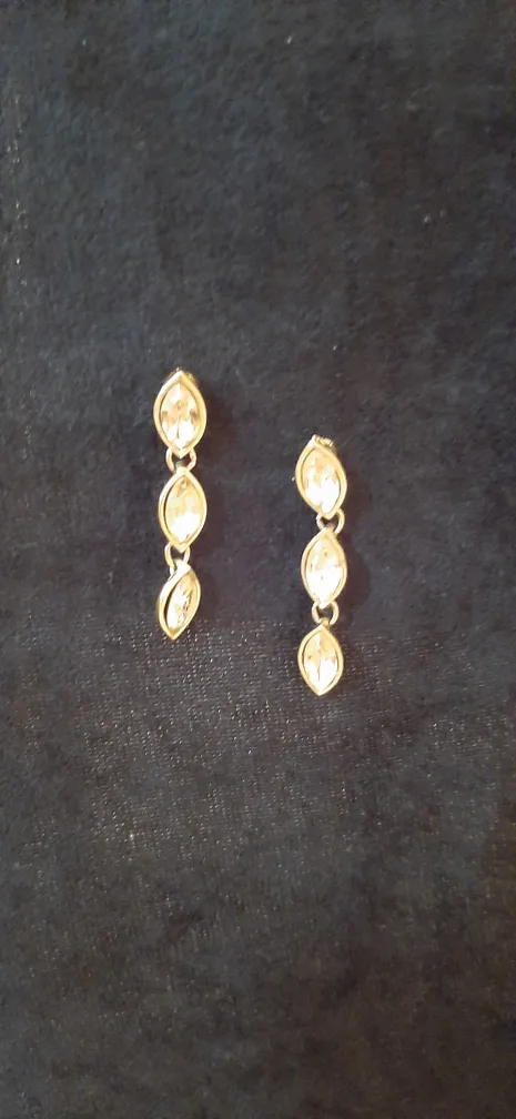 Monet Gold-tone Dangle Earrings thumbnail