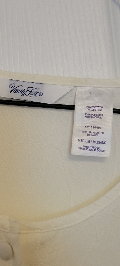 Vanity Fair Ivory Blouse - Size Medium - photo 3