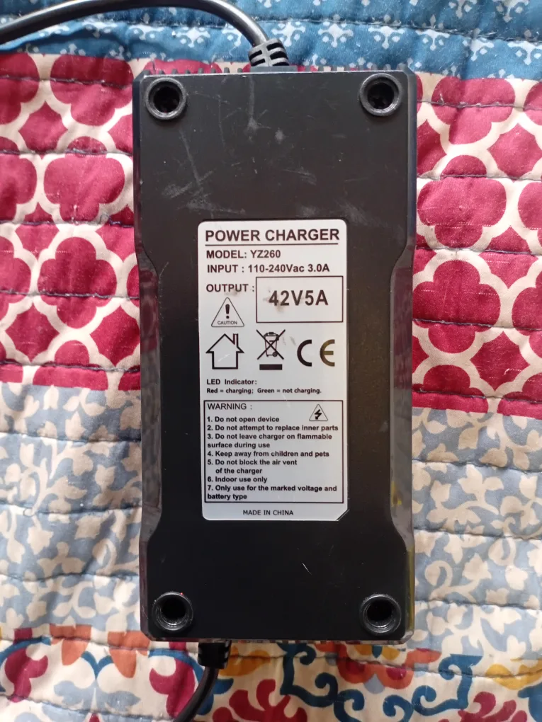 YZ260 42V 5A Power Charger thumbnail