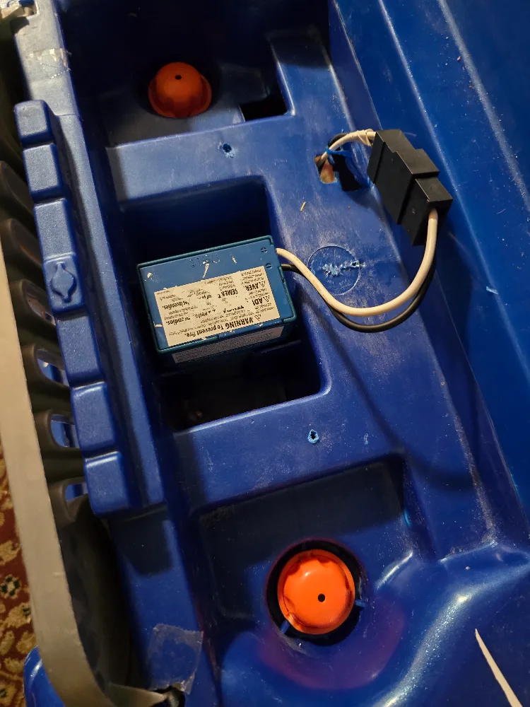 Hot Wheels Racing Jeep - Ride On Toy image indicator(3)