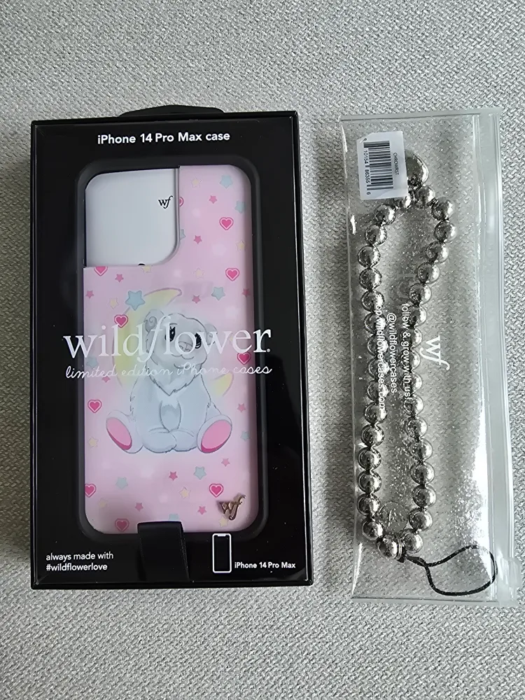 Wildflower iPhone 14 Pro Max Case + Charm - NEW thumbnail