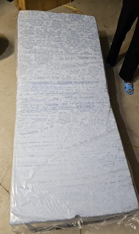 Folding Bed with Mattress *NEW 🧡 thumbnail