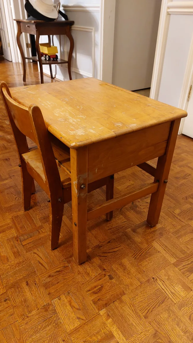 Antique Solid wood school children's desk with chair image indicator(2)