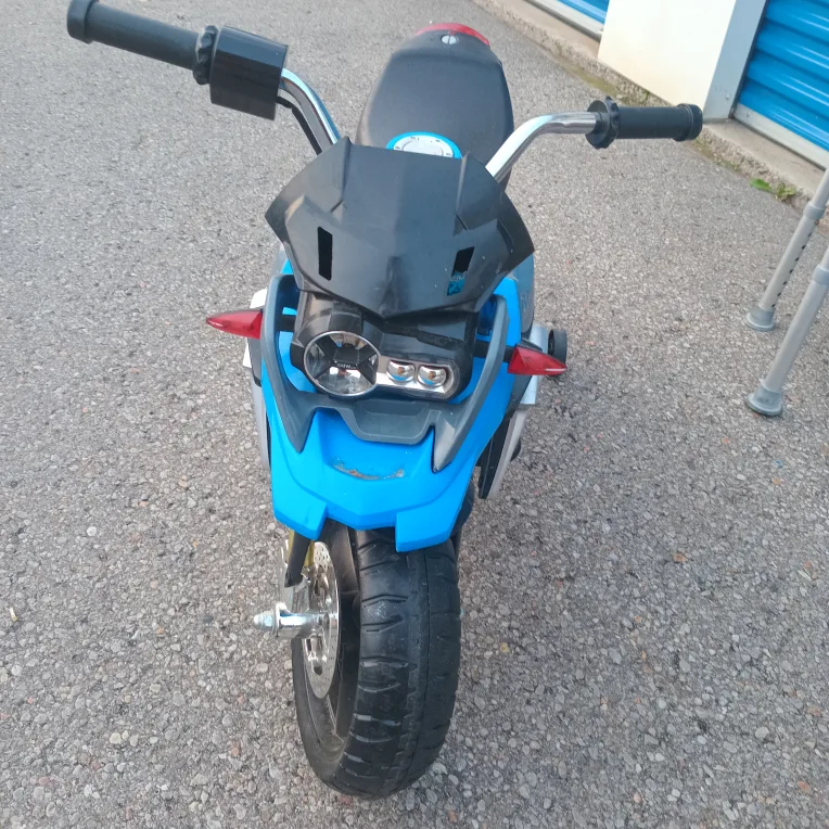 Kids Ride On Motorcycle - Blue image indicator(2)