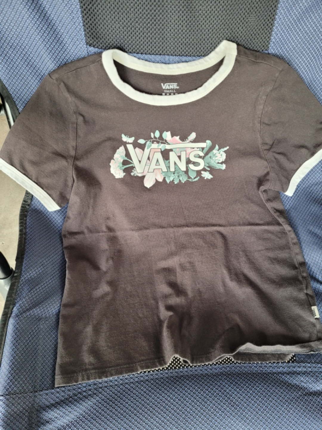 Vans Floral Logo Ringer Tee - Size Small - photo 2