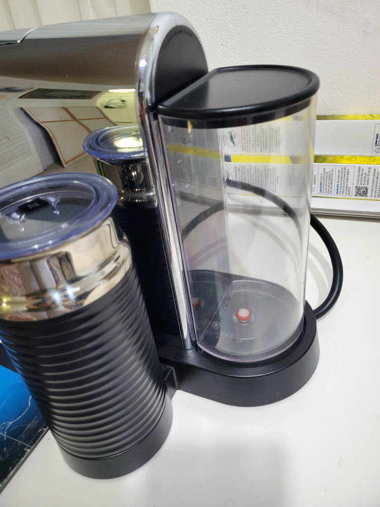 Nespresso Citiz&Milk Coffee Machine - photo 5