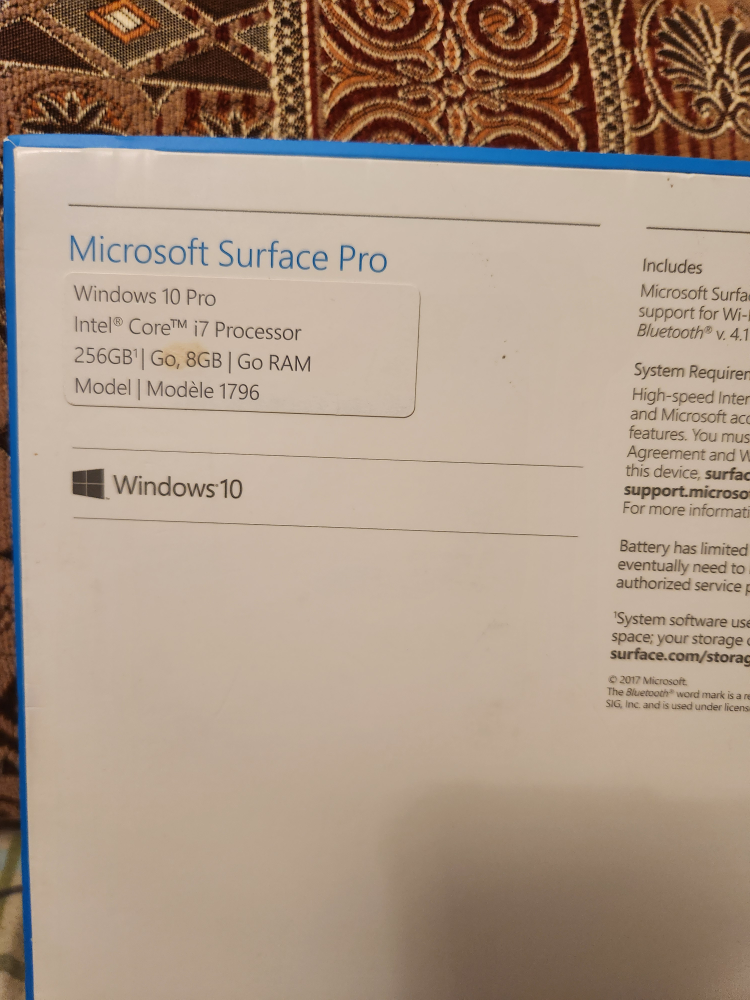 Microsoft Surface Pro i7 256GB w/ Box - photo 3
