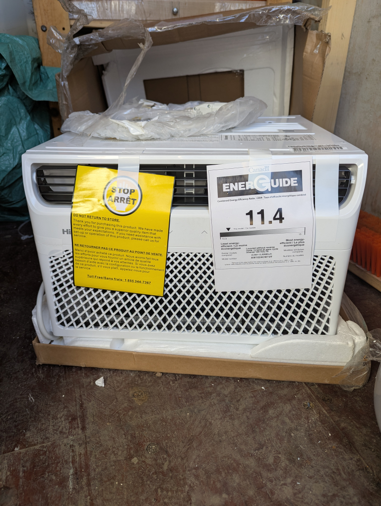 Hisense 10,000 BTU Smart Window AC (New) - photo 3