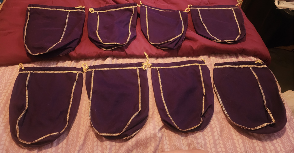 Crown Royal Bags - 31 Purple, 1 Green CASH ONLY - photo 4
