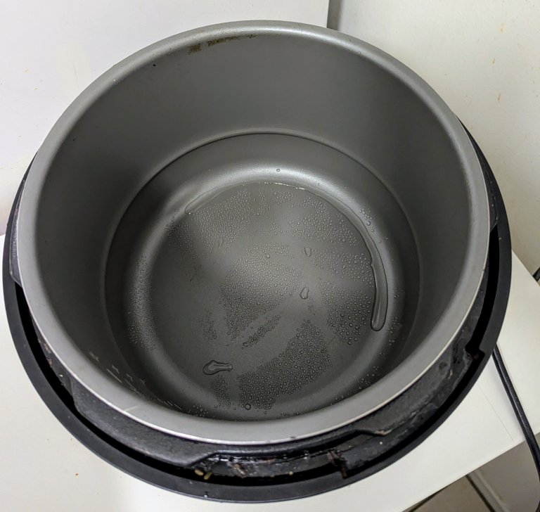 Starfrit Electric Pressure Cooker 8.5L - photo 3