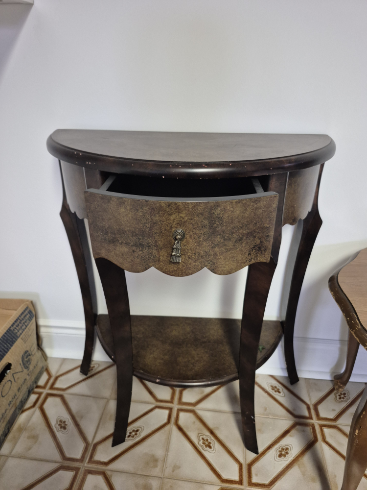 Console table