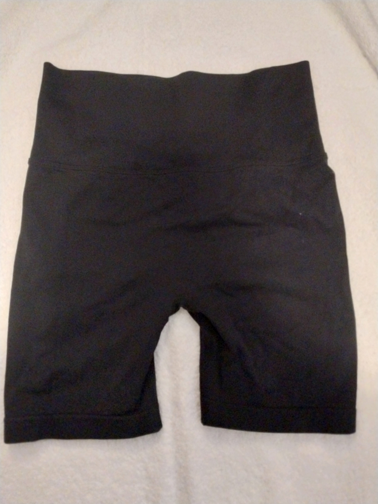 Uniqlo Active Shorts - Size Small