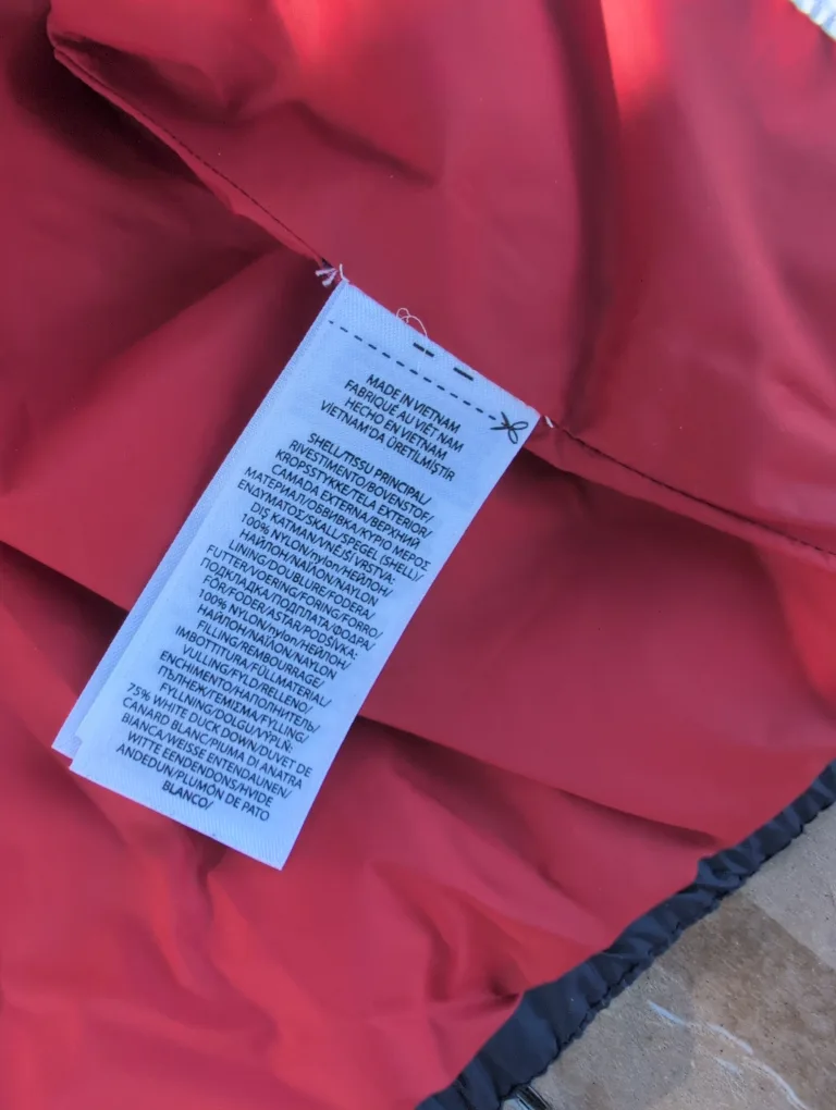 Ralph Lauren Puffer Jacket - Size 2T image indicator(4)