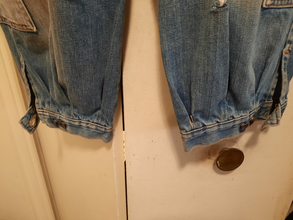 Distressed Denim Patchwork Capris - photo 3