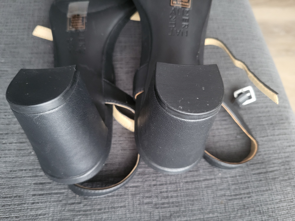 Naturalizer heels size 9M - photo 2