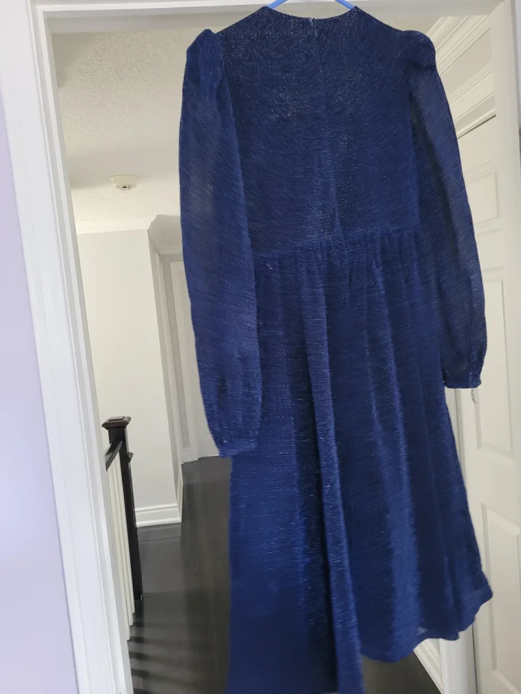 Girls size 16 Sparkly Navy Blue Dress image indicator(2)