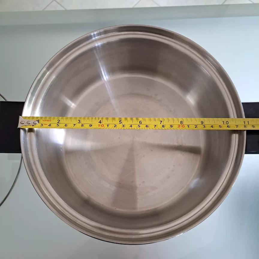 Stainless Steel Stock Pot with Lid image indicator(5)
