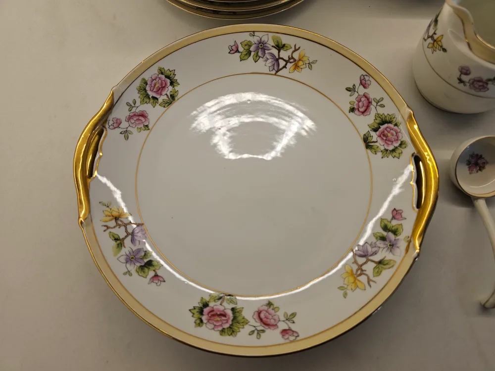 Vintage Floral & Gold China Set Nippon image indicator(3)