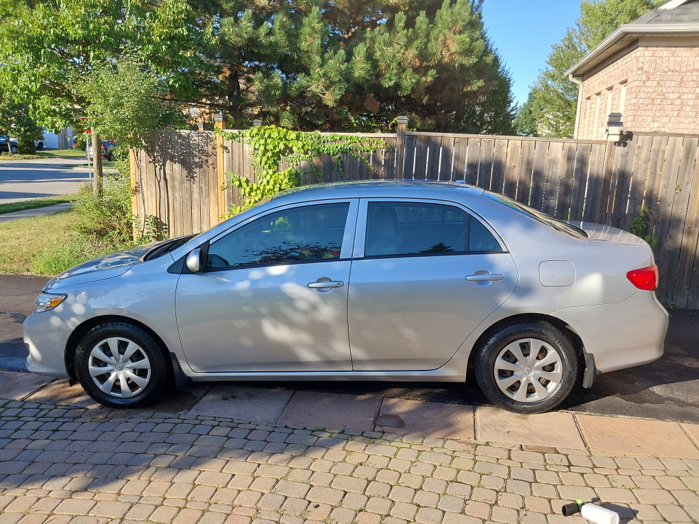 2009 Toyota Corolla CE - photo 5