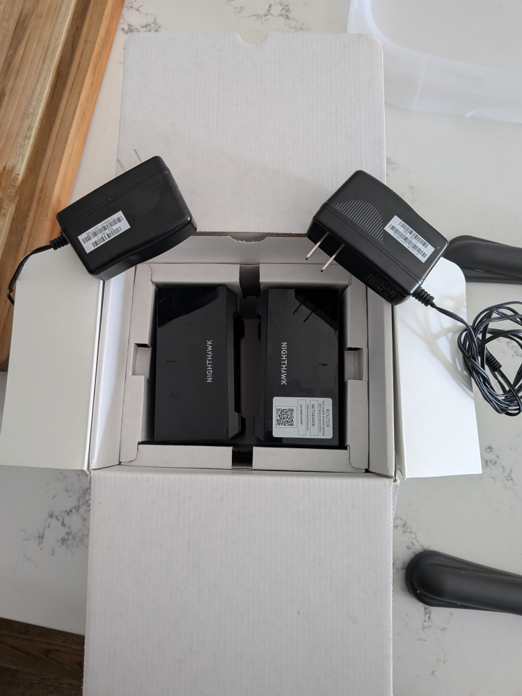 NETGEAR Nighthawk Mesh WiFi 6 System (MK62) - photo 4