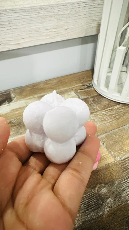 Bubble Flower Candle - Pink & Purple image indicator(6)