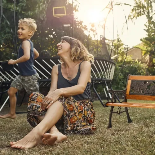 Outdoor Garden Bench with Animal Carvings image indicator(3)