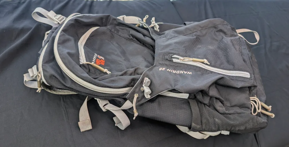 Mountaintop Wandrin 28 Backpack thumbnail