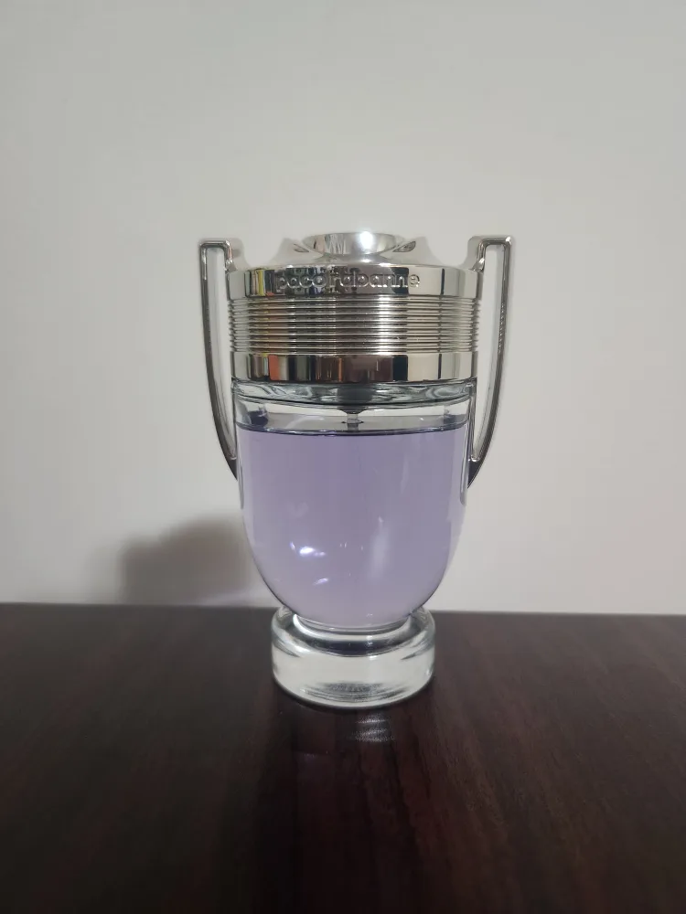 Paco Rabanne Invictus Eau de Toilette image indicator(2)