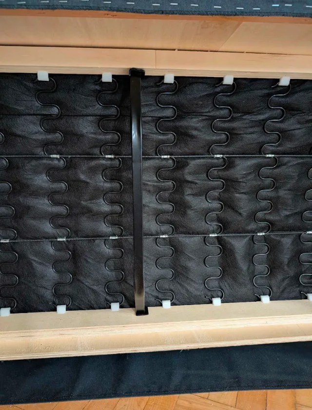 IKEA LINNÄS Sofa - 3 Seater - Listed to Sell - image indicator(7)