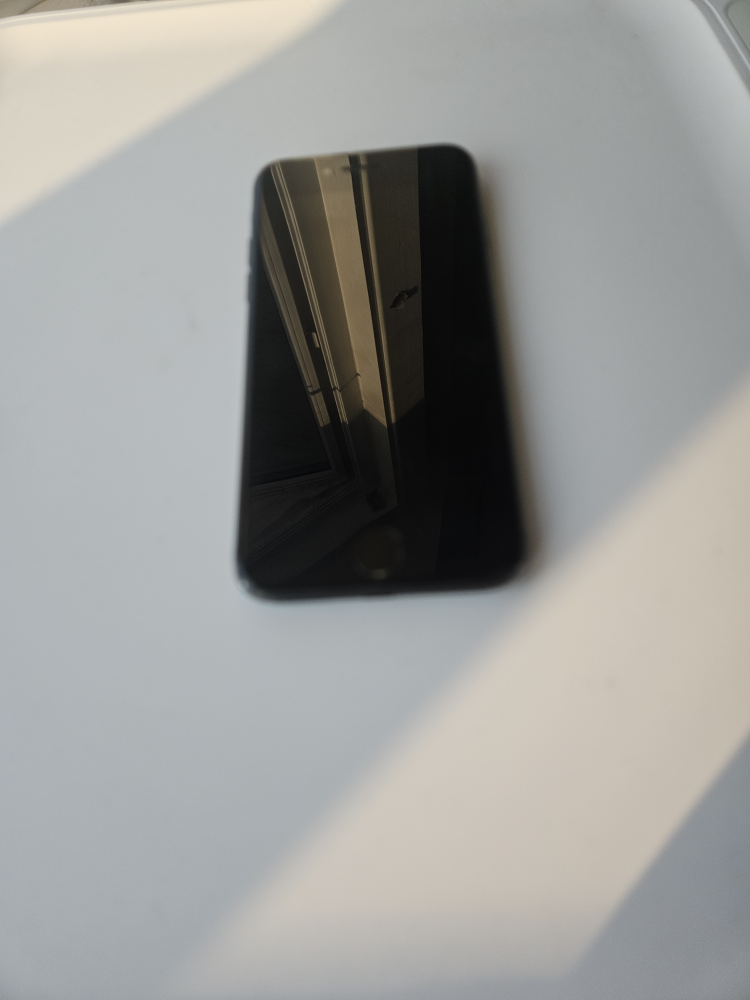 iPhone 7 - Black - 32GB - photo 4