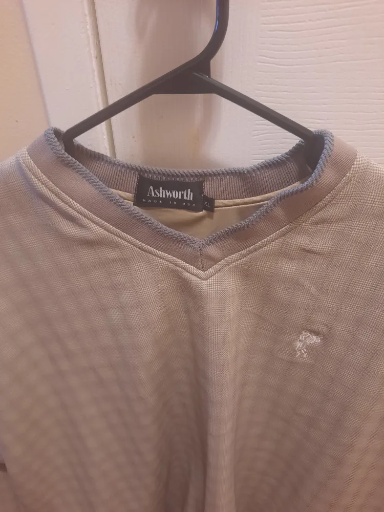 Ashworth V-neck Pullover, pick up only image indicator(2)