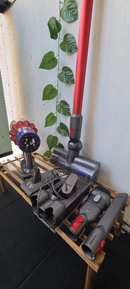 Dyson Cyclone V10 Motorhead Cordless Vacuum image indicator(4)