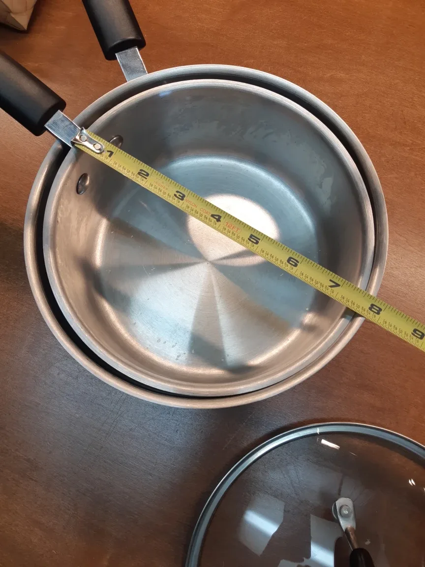 set of 2 master chef pots with lids image indicator(5)