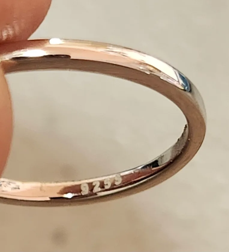 Size 6 Sterling Silver Ring image indicator(5)