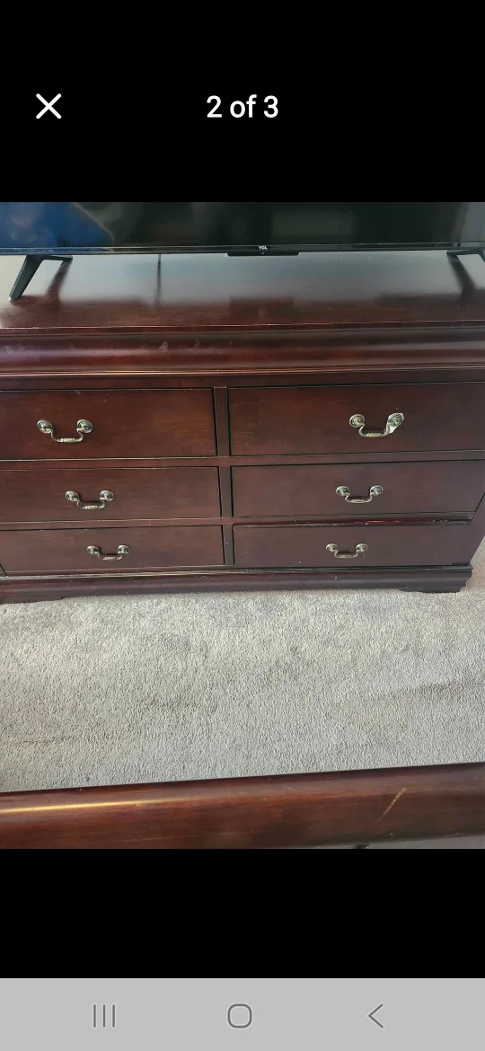 Dark Wood Dresser with 6 Drawers image indicator(2)