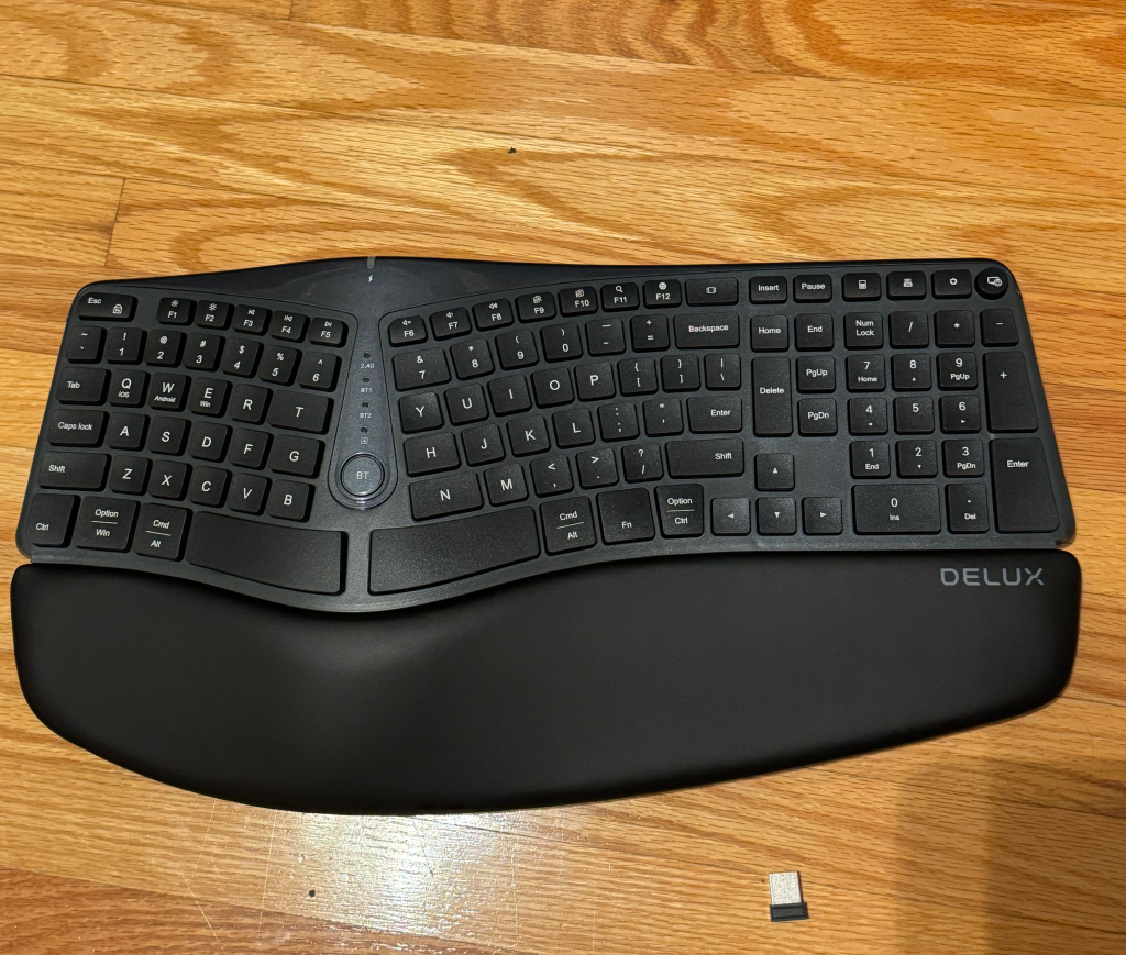 Delux GM901 Ergonomic Keyboard - photo 3
