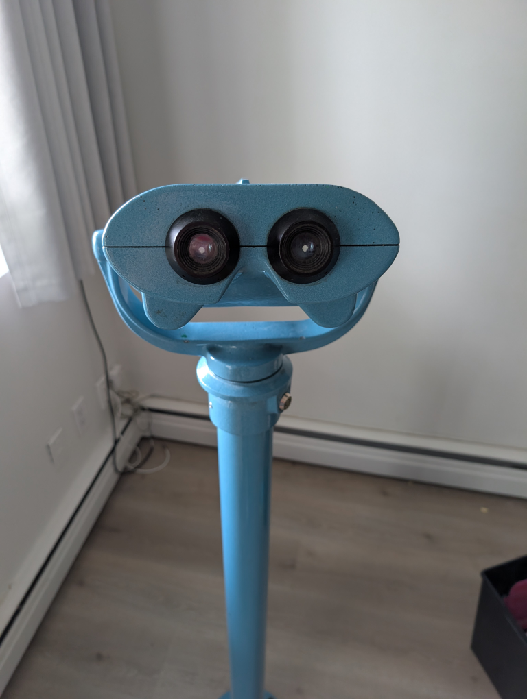 Vintage See Coast Telescope