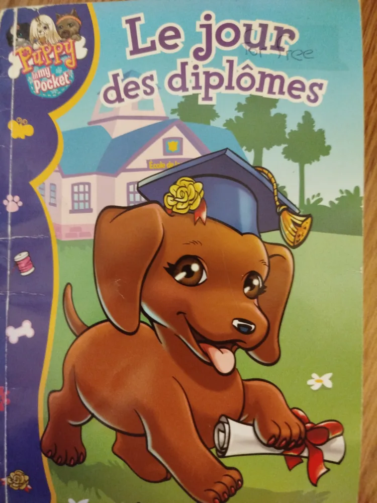 Puppy in my Pocket: Le Jour des Diplômes Book thumbnail