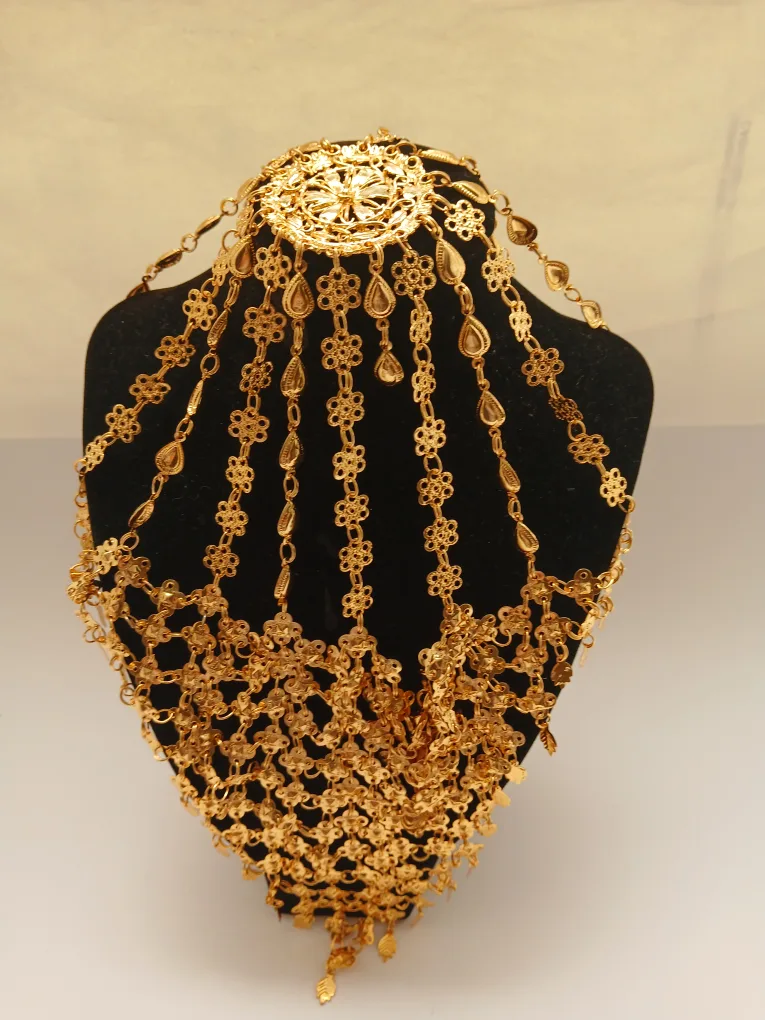 Gold Tone Headpiece image indicator(2)