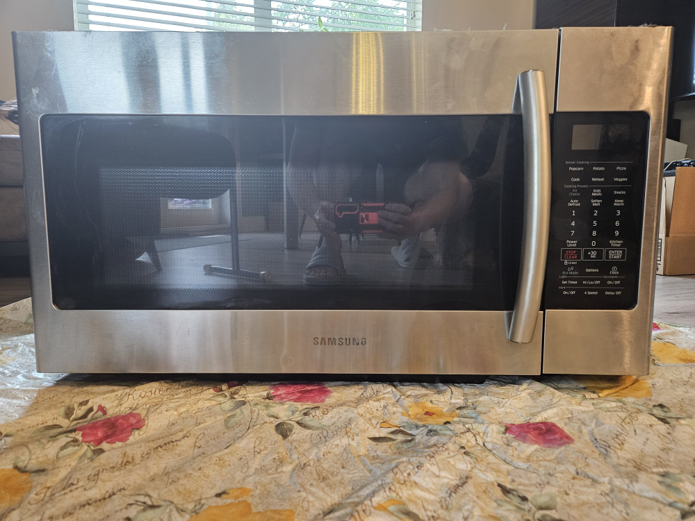 Samsung Stainless Steel Over-the-Range Microwave - photo 2