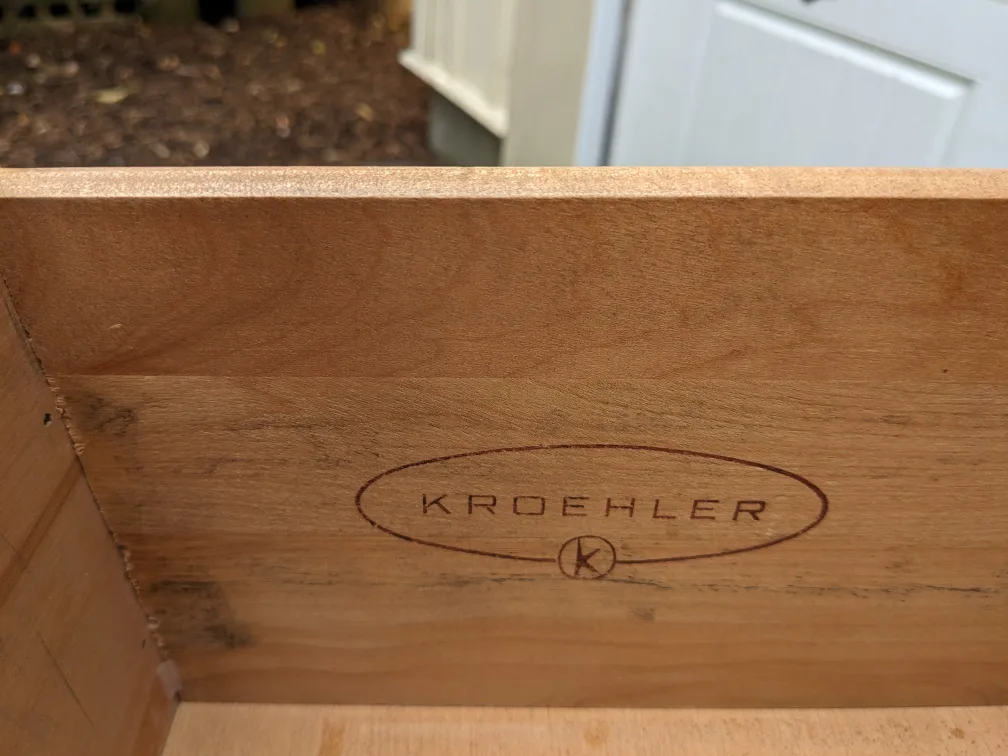 9 Drawer Dresser By Kroehler image indicator(3)