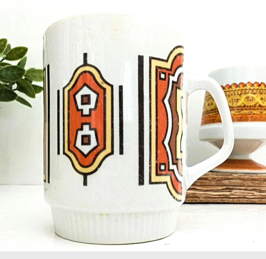 Funky Retro Ceramic Coffee Mugs ~ Sold as Pair image indicator(4)