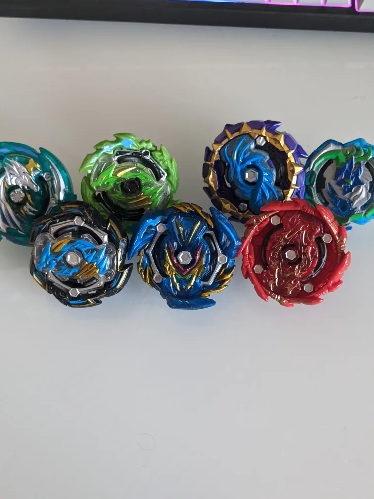 Hyperspheres Loot Beyblade Burst Rise thumbnail