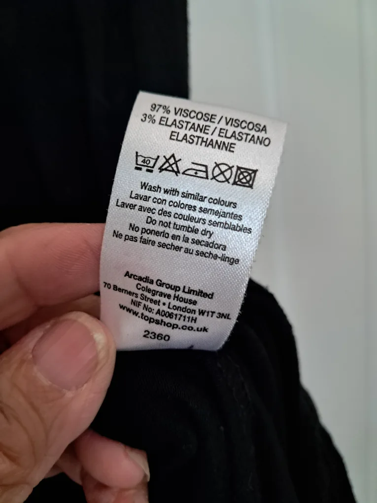 Topshop Black Skirt with beaded waist, Size 10 image indicator(5)