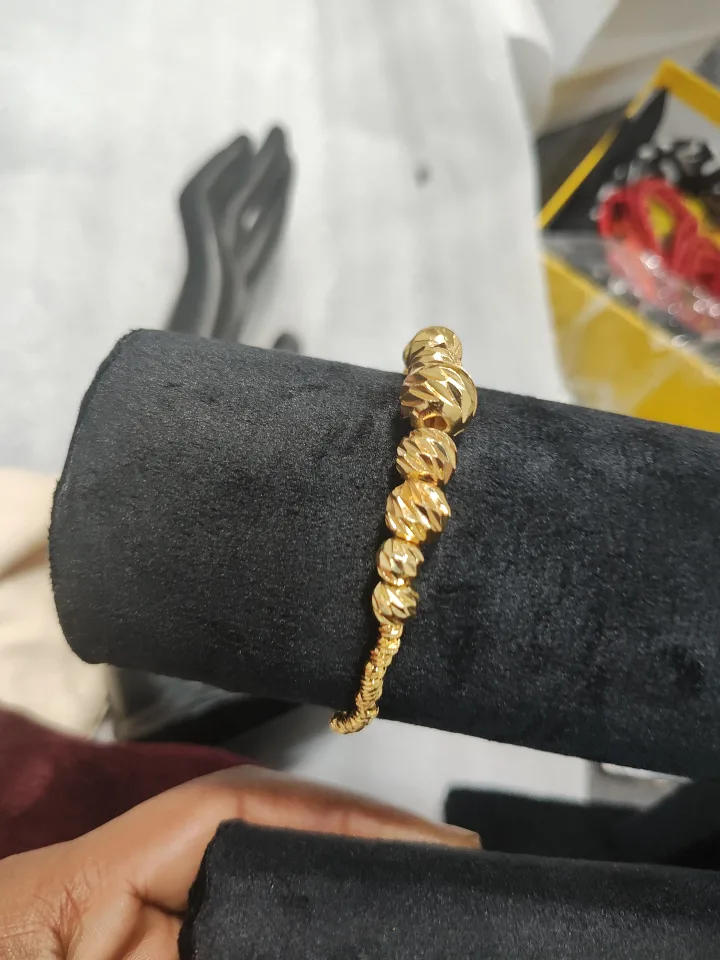 Gold Beaded Bracelet image indicator(3)