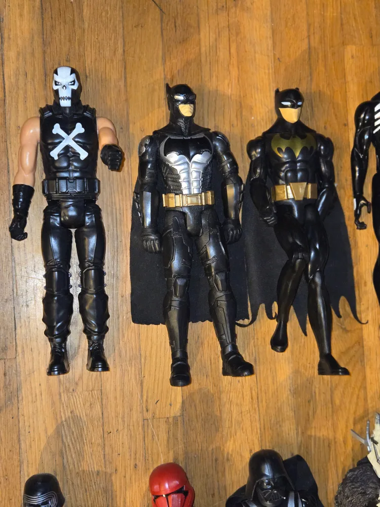 Marvel & DC Action Figures Lot $5-10 each OBO for the Lot image indicator(5)