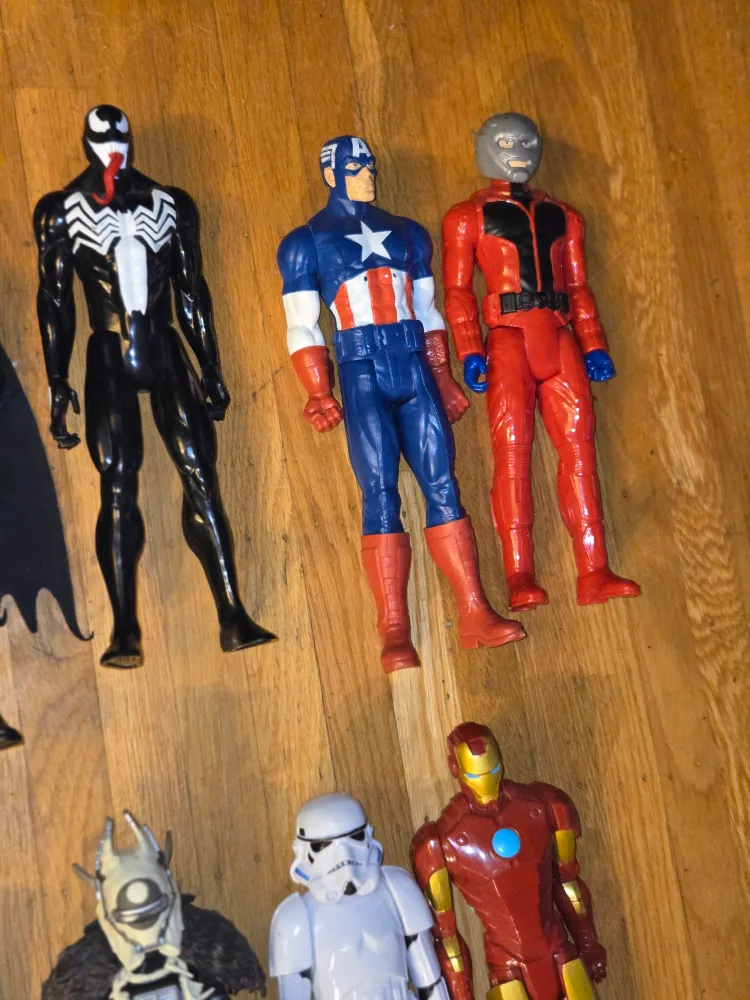 Marvel & DC Action Figures Lot $5-10 each OBO for the Lot image indicator(7)