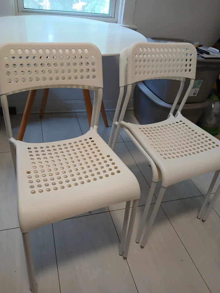 IKEA White Adde Chairs (Set of 4) thumbnail