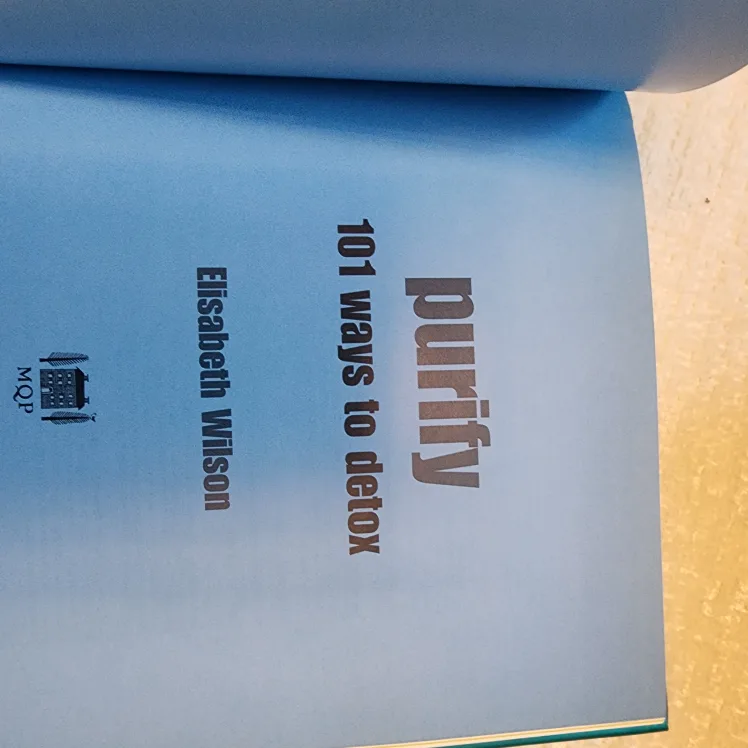 🧡 101 Ideas to Pamper Yourself! Great Gift Idea! image indicator(9)